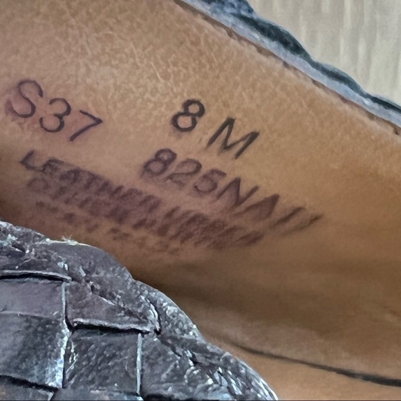 Braided Leather NATURALIZER Mule Sandal - Picture 7 of 10